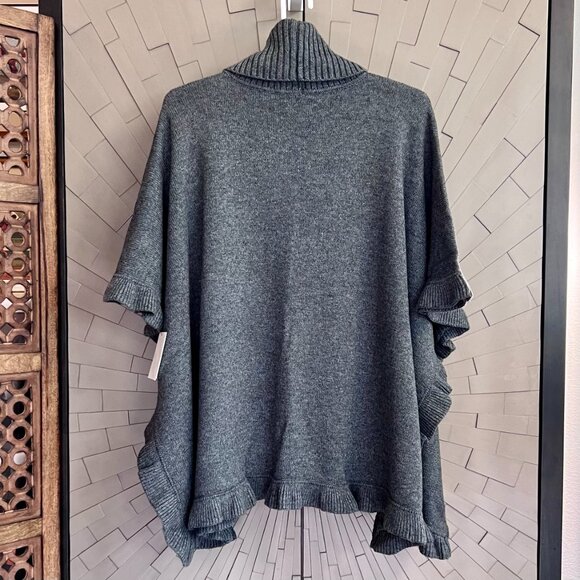 NWT UGG Poncho Sweater Jacey Wool Blend Cowl Turtleneck Gray One Size - Picture 3 of 10
